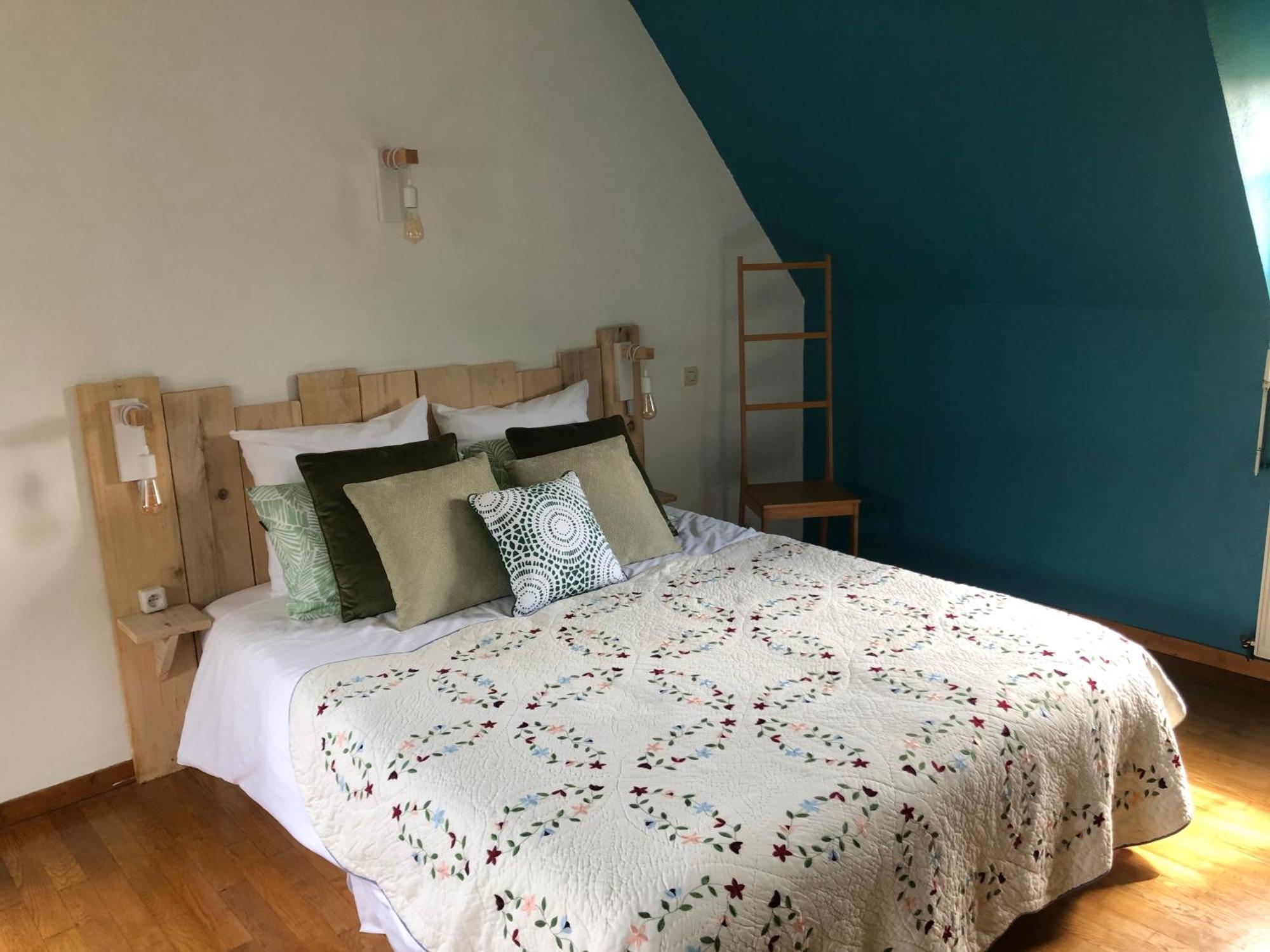 Grande Chambre Familiale Verte Tout Bonnement Bien Putot-en-Auge Exterior foto